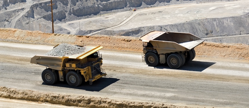 Importante exploitation minière en roche dure, Pérou