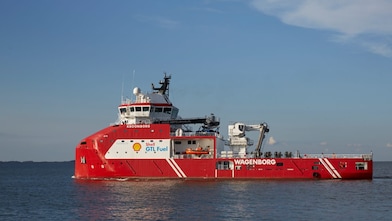 The Netherlands.Kroonborg GTL Fuel photoshoot, The Netherlands, 2015.Photo: Rob Keeris/Shell International Ltd