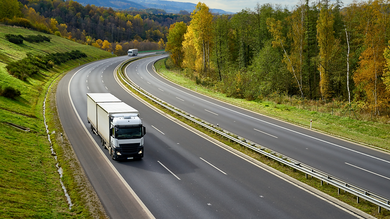 Services for commercial transport