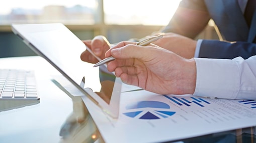 Shell Card Online vous offre de nombreuses fonctionnalités pour vous aider à optimiser la gestion de vos cartes carburant.