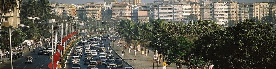 Embouteillages sur Marine Drive à Bombay, Inde