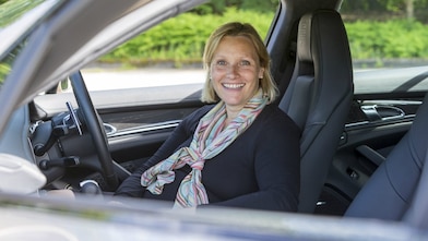 Vicki Butler-Henderson au volant