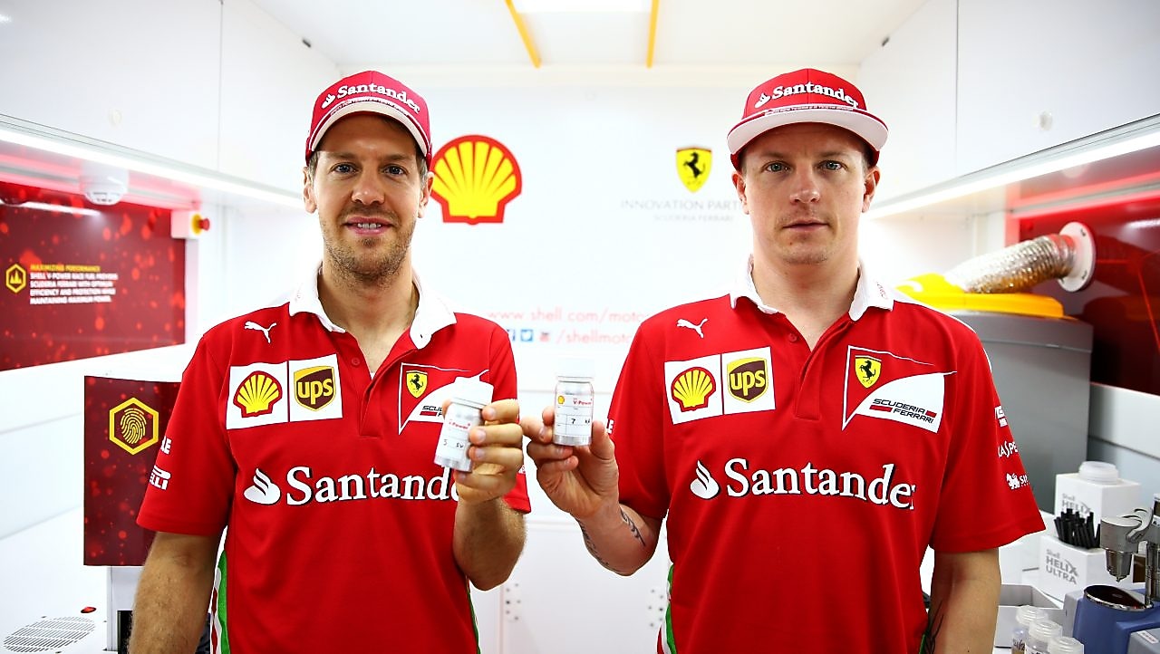 Sebastian Vettel et Kimi Raikkonen assurent la promotion de Shell V Power