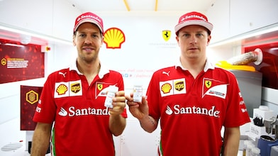 Sebastian Vettel et Kimi Raikkonen assurent la promotion de Shell V-Power