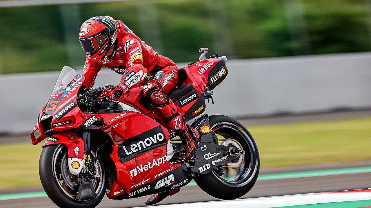 Huile moteur Shell Advance pour moto