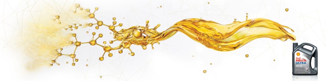Pack de Shell Helix Ultra avec l'huile s'écoulant de la partie supérieure ouverte